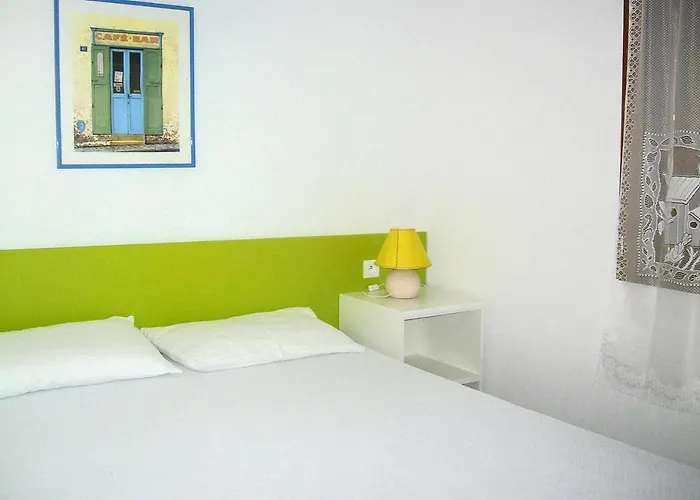 In Pinarellu Near & Pool דירה *