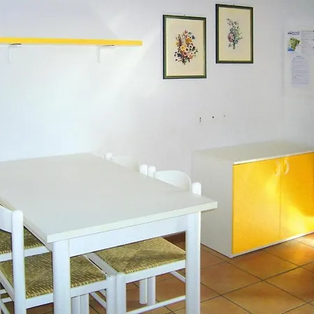Apartment Marina Di Pinarello,4 For 8 Pers