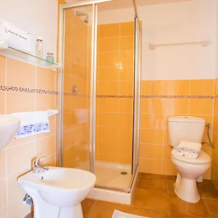 Apartment Marina Di Pinarello,4 For 8 Pers