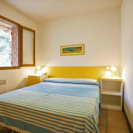 Apartment Marina Di Pinarello,4 For 8 Pers