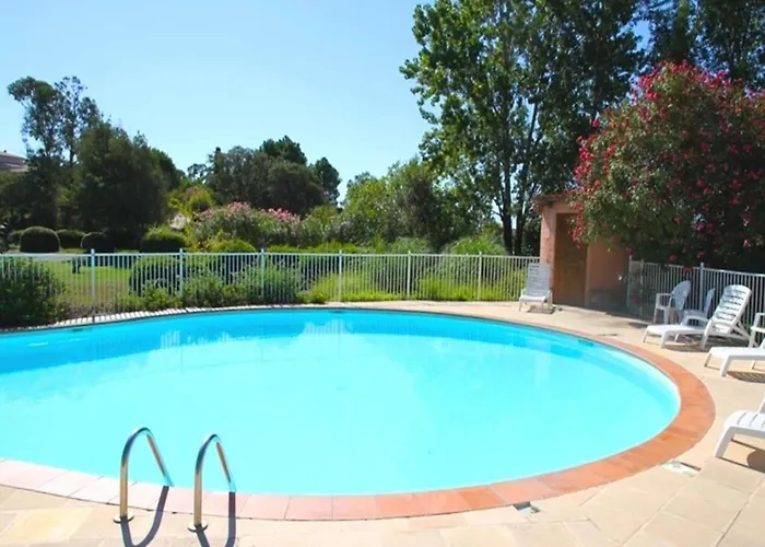 In Pinarellu Near & Pool Lejlighed *